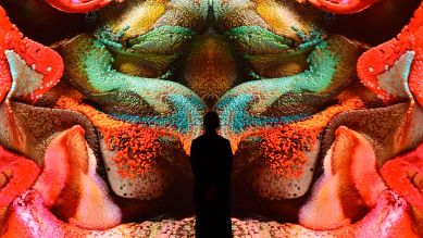 Kunst und Künstliche Intelligenz: Arbeit des türkischen Künstlers Refik Anadol in der Serpentine North Gallery, London 2024; © picture alliance/ZUMA Press Wire/Thomas Krych
