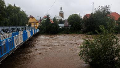 Hochwasser in Wrocław © picture alliance / ZUMAPRESS.com | Krzysztof Zatycki