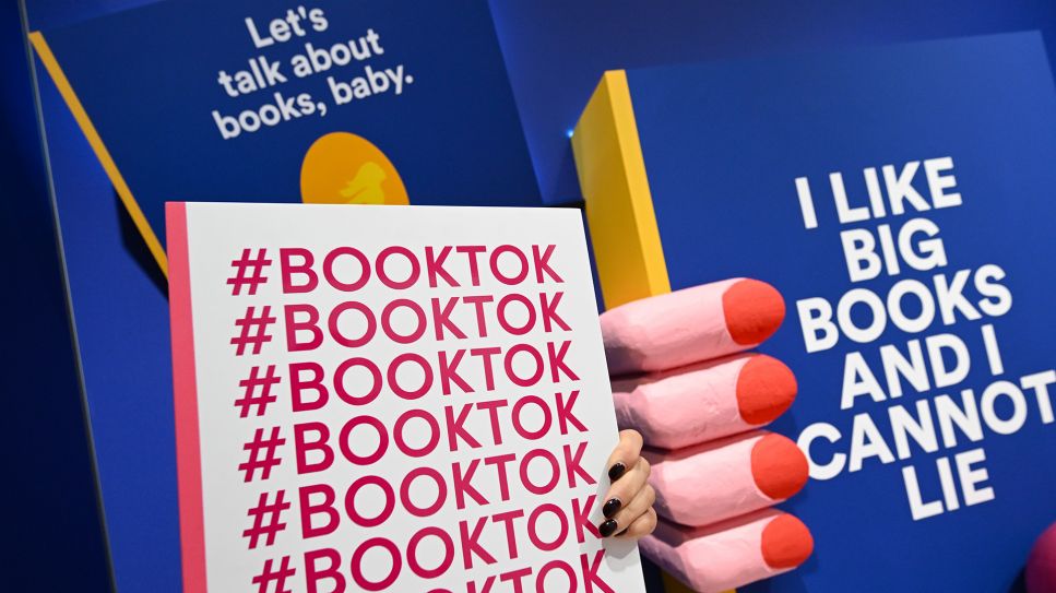 Booktok © Arne Dedert/picture alliance/dpa