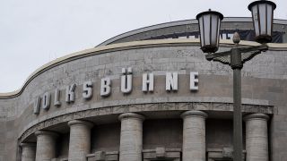 Volksbühne am Rosa-Luxemburg-Platz © Fotostand / Reuhl / picture alliance/dpa