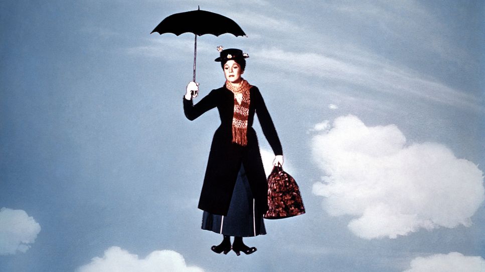 Julie Andrews als "Mary Poppins" (1964) © IMAGO / Everett Collection