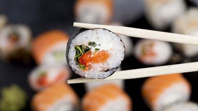 Sushi: Maki mit Lachs © IMAGO / Panthermedia