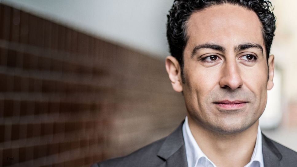 Nabil Shehata, Dirigent u. Leiter des Orchesters der Barenboim-Said Akademie © Stefan Zwickirsch