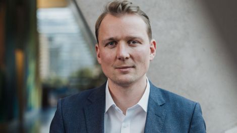 Jan-Niclas Gesenhues, Autor u. Umweltpolitiker © BMUV/Sascha Hilger