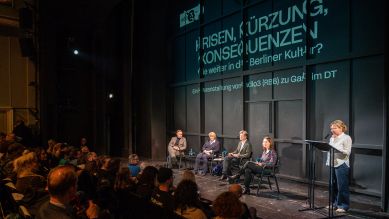 Deutsches Theater | Krisen, Kürzungen, Konsequenzen - Wie weiter in der Berliner Kultur? © Thomas Ernst