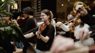 radio3 und das DSO schenken der 75. Berlinale einen Flashmob © rbb, Filmstill