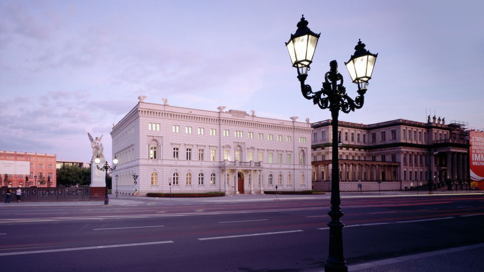 Bertelsmann Repräsentanz Unter den Linden 1 © Bertelsmann 