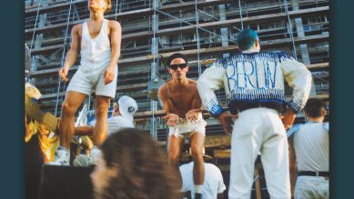 c|o Berlin: Träum Weiter – Berlin, die 90er, hier: Love Parade, Berlin-Charlottenburg, Sommer 1990; © Annette Hauschild/ostkreuz.de