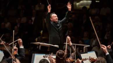 Kirill Petrenko dirigiert Tschaikowsky und zwei Uraufführungen; © Stephan Rabold