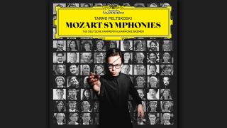 Tarmo Peltokoski: Mozart Symphonies; © Deutsche Grammophon